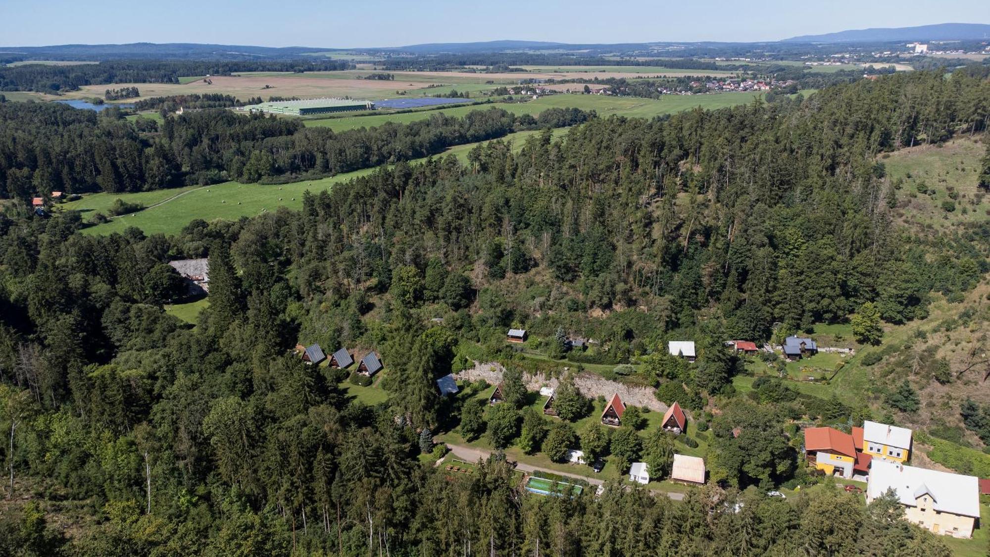 Camping Karolina Hotell Planá Eksteriør bilde